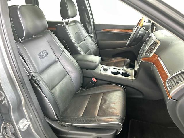 Photo of 2011 Mineral Gray Metallic Jeep Grand Cherokee
