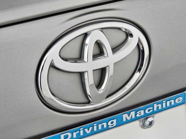 Photo of 2024 Silver Sky Metallic Toyota RAV4