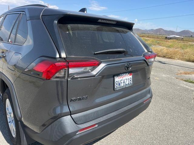 Photo of 2021 Gray Toyota RAV4