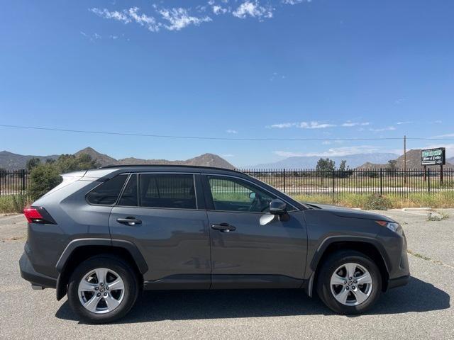 Photo of 2021 Gray Toyota RAV4