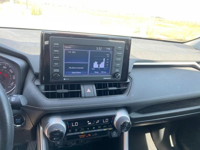Photo of 2021 Gray Toyota RAV4