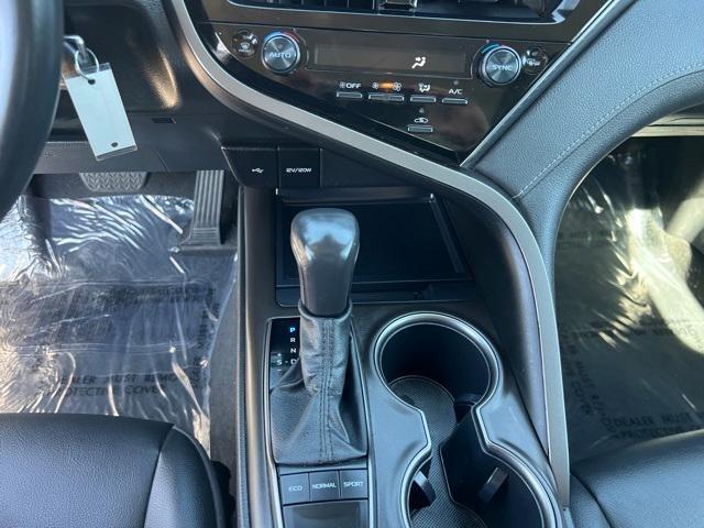 Photo of 2023 Wind Chill Pearl Toyota Camry