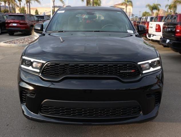 Photo of 2025 DB Black Crystal Clearcoat Dodge Durango