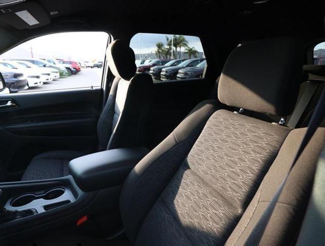 Photo of 2025 DB Black Crystal Clearcoat Dodge Durango