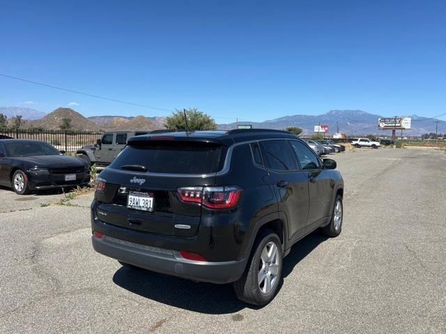 Photo of 2022 Diamond Black Jeep Compass