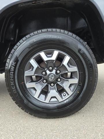 Photo of 2017 Gray Toyota Tacoma