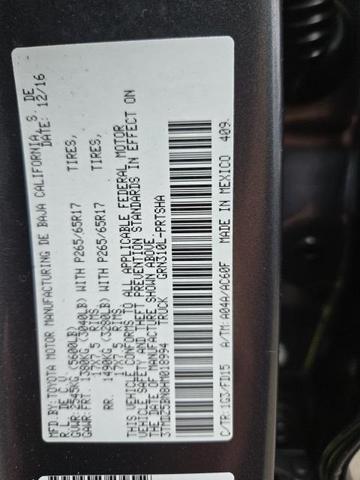 Photo of 2017 Gray Toyota Tacoma