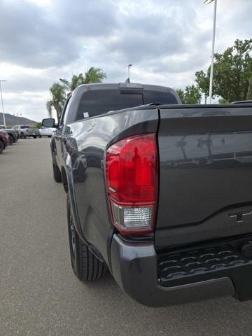 Photo of 2017 Gray Toyota Tacoma
