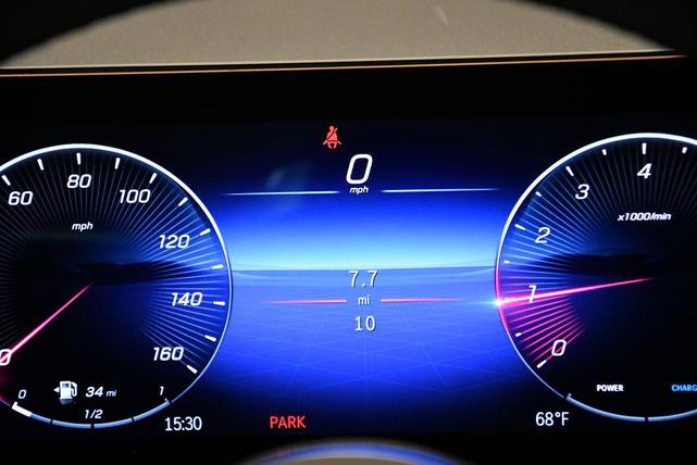 Photo of 2025 Polar White Mercedes-Benz GLA 250
