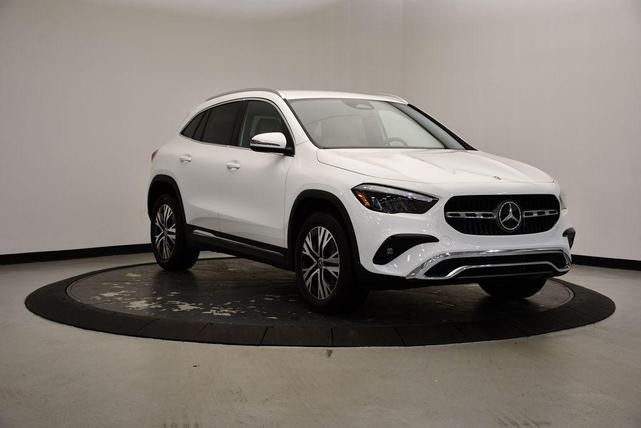 Photo of 2025 Polar White Mercedes-Benz GLA 250