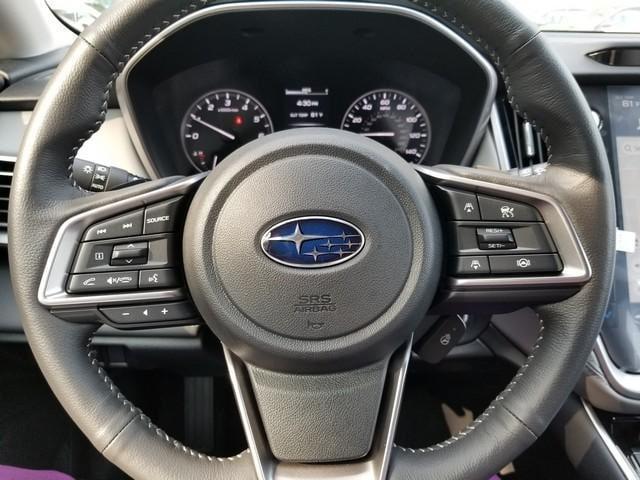 Photo of 2025 Ice Silver Subaru Outback