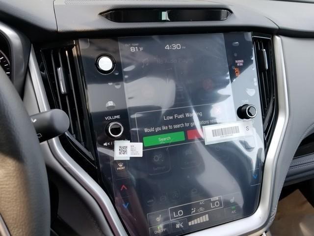 Photo of 2025 Ice Silver Subaru Outback