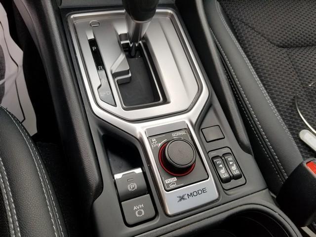 Photo of 2022 Crystal White Pearl Subaru Forester