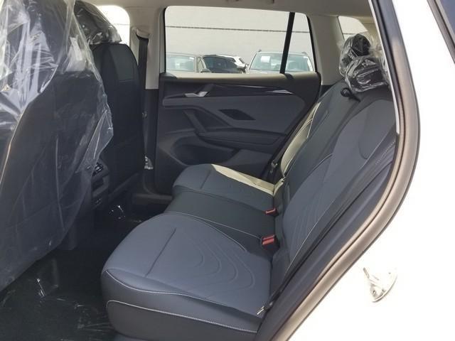 Photo of 2025 Pure White Volkswagen Tiguan