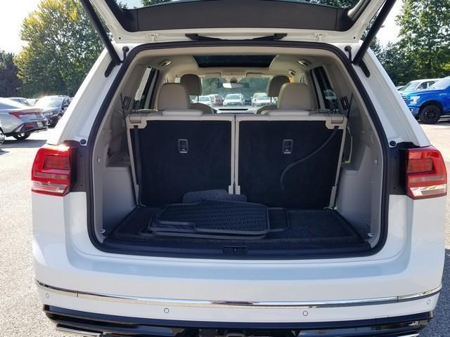 Photo of 2019 Pure White Volkswagen Atlas