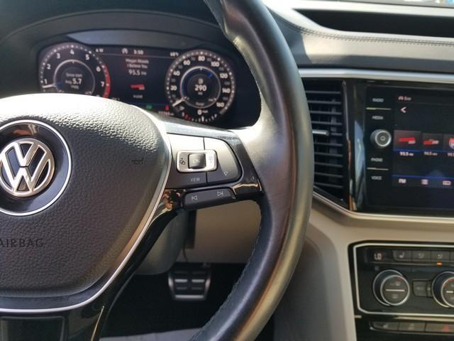Photo of 2019 Pure White Volkswagen Atlas