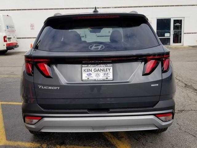 Photo of 2025 Gray Hyundai TUCSON