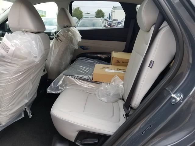 Photo of 2025 Gray Hyundai TUCSON