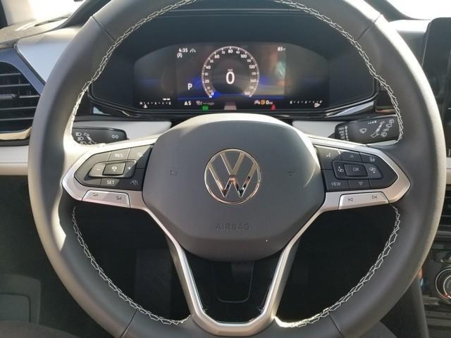 Photo of 2025 Pure White Volkswagen Taos