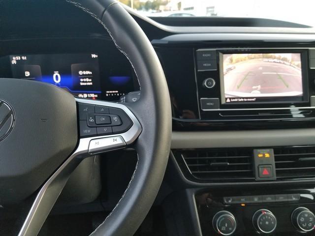 Photo of 2023 Pure White Volkswagen Taos