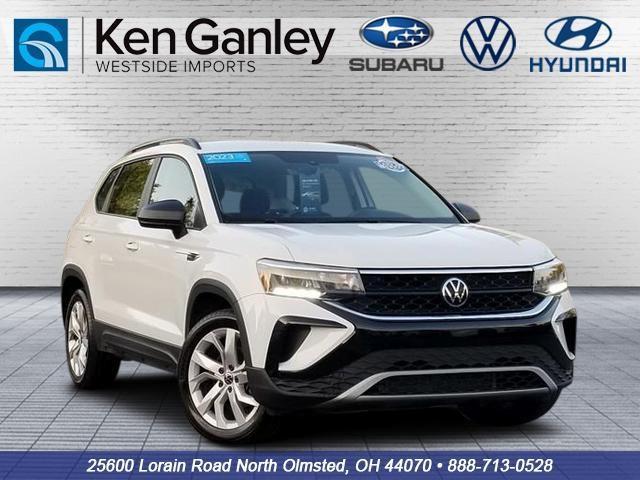 Photo of 2023 Pure White Volkswagen Taos