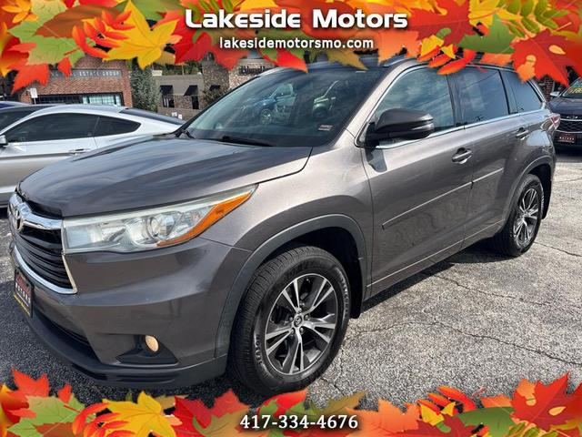 Photo of 2016 Predawn Gray Mica Toyota Highlander