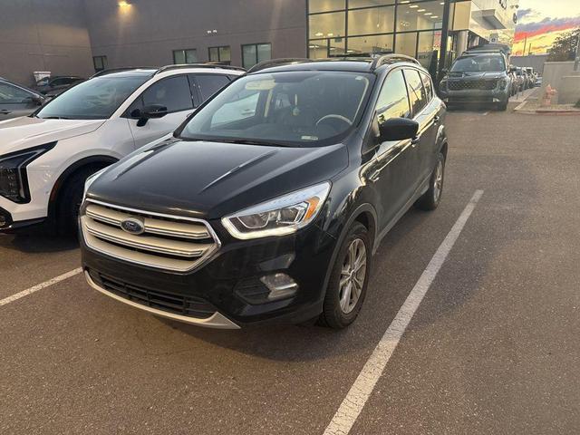 Photo of 2018 Black Ford Escape
