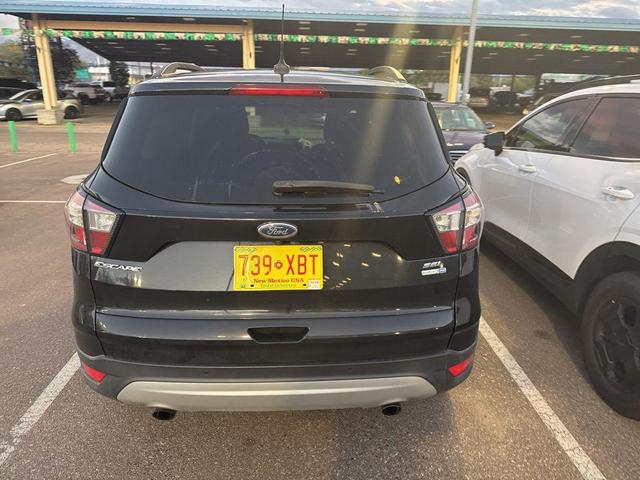 Photo of 2018 Black Ford Escape