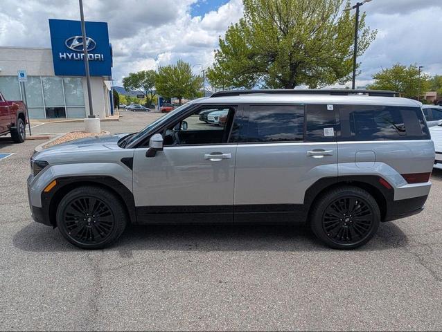 Photo of 2025 Silver Hyundai SANTA FE HEV
