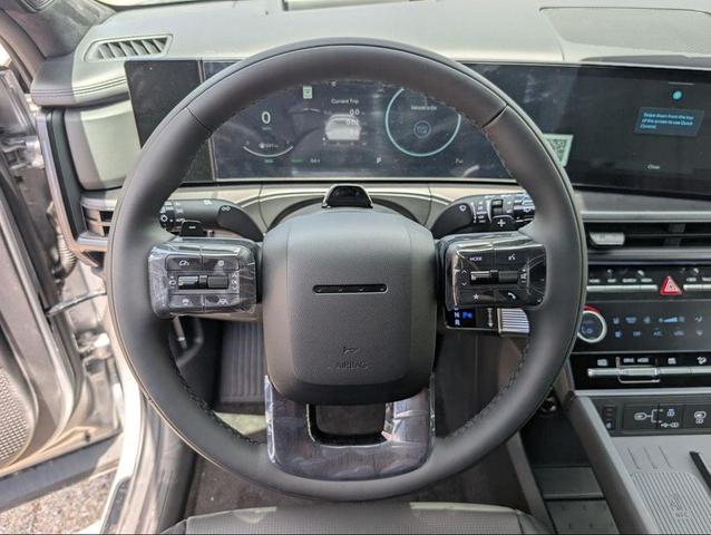 Photo of 2025 Silver Hyundai SANTA FE HEV