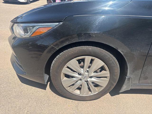 Photo of 2021 Black Nissan Sentra