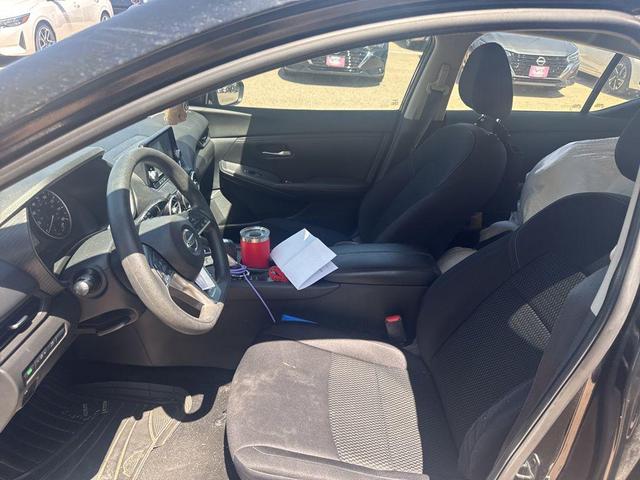Photo of 2021 Black Nissan Sentra