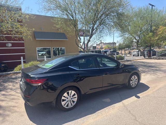 Photo of 2021 Black Nissan Sentra