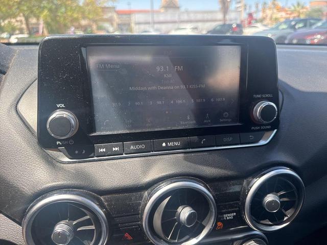 Photo of 2021 Black Nissan Sentra
