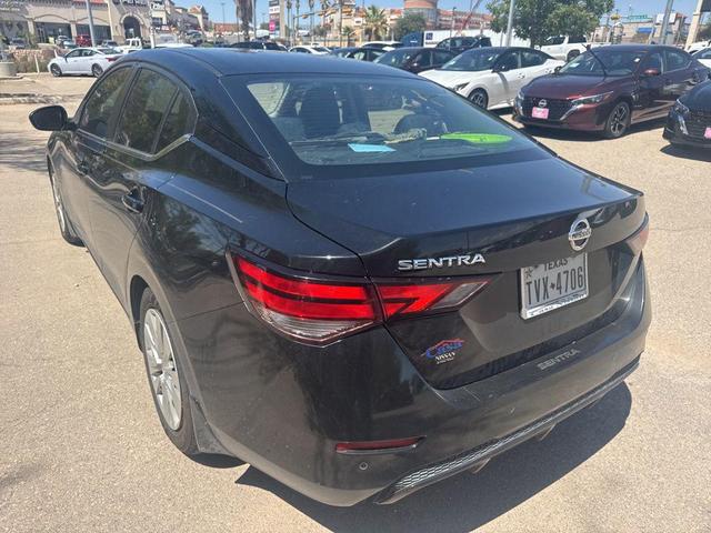Photo of 2021 Black Nissan Sentra