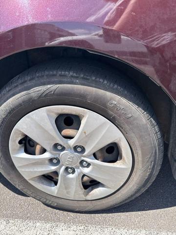 Photo of 2017 Red Kia Forte