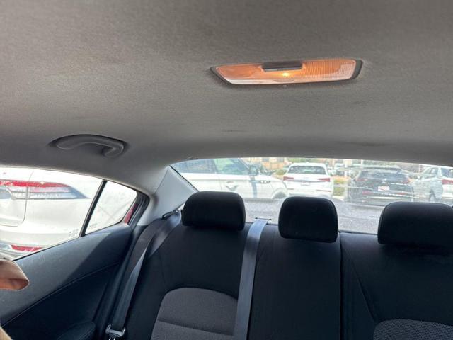 Photo of 2017 Red Kia Forte