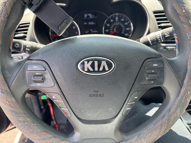 Photo of 2017 Red Kia Forte