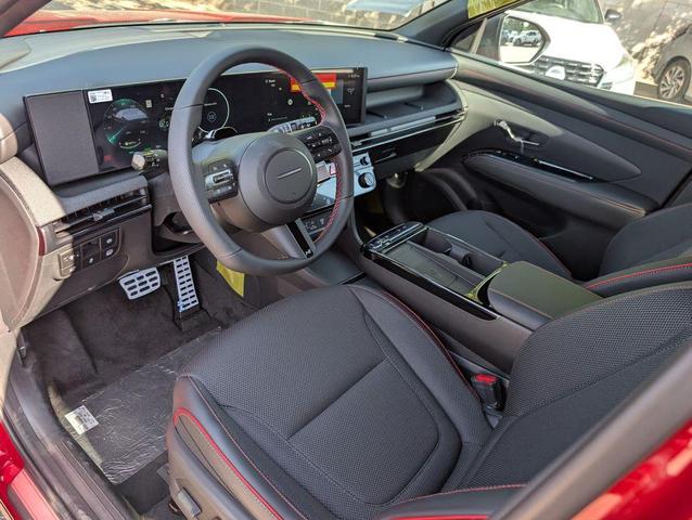 Photo of 2025 Red Hyundai TUCSON Hybrid