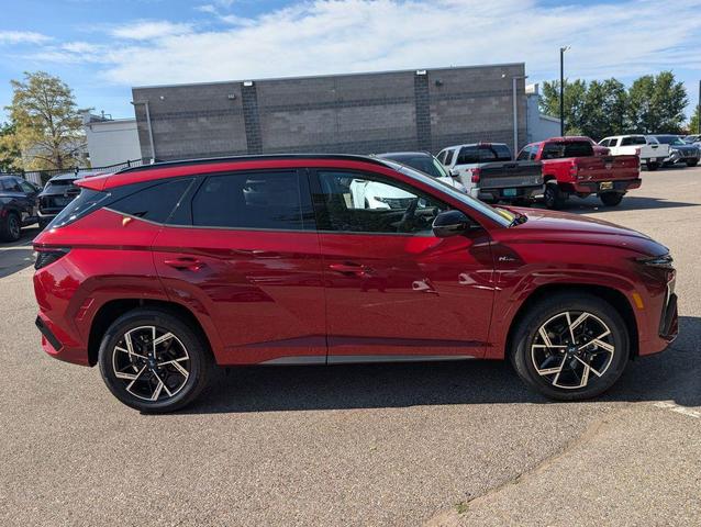 Photo of 2025 Red Hyundai TUCSON Hybrid
