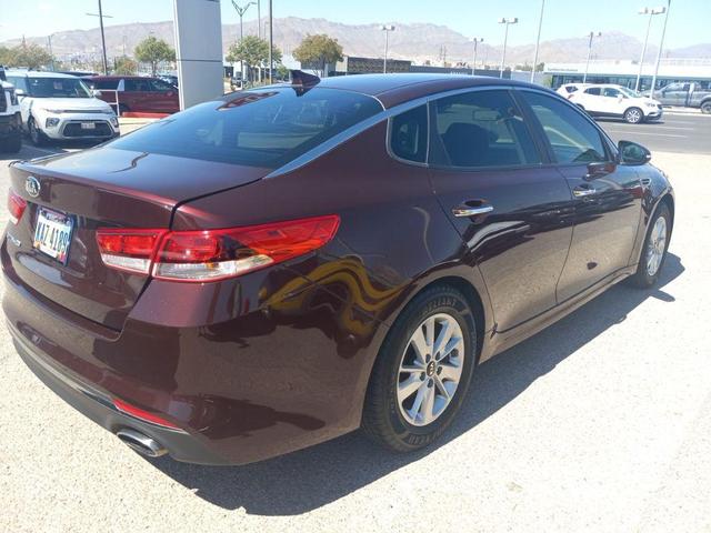 Photo of 2017 Purple Kia Optima