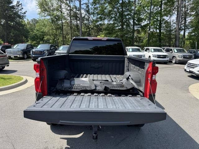 Photo of 2020 Black Chevrolet Silverado 1500