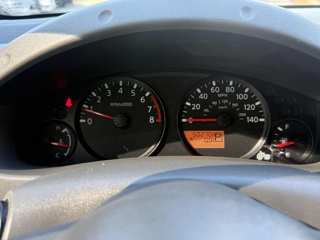 Photo of 2016 Glacier White Nissan Frontier