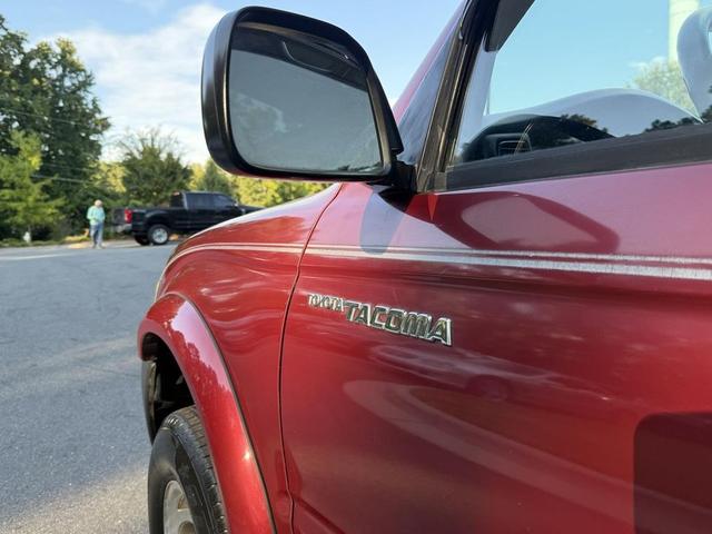 Photo of 1999 Red Toyota Tacoma