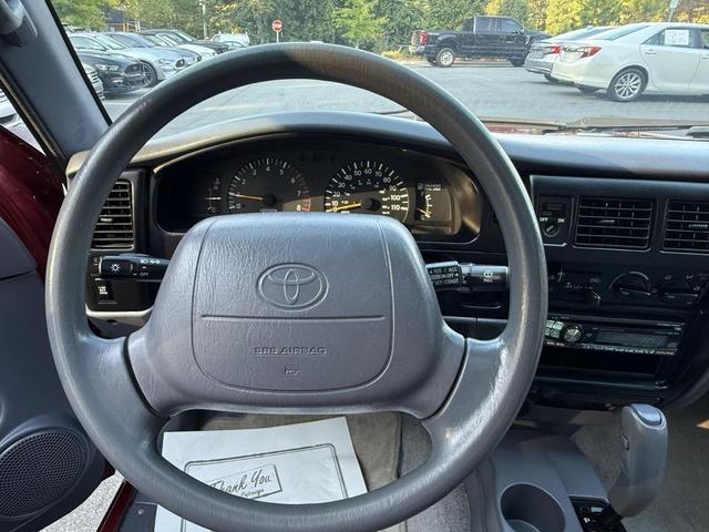 Photo of 1999 Red Toyota Tacoma