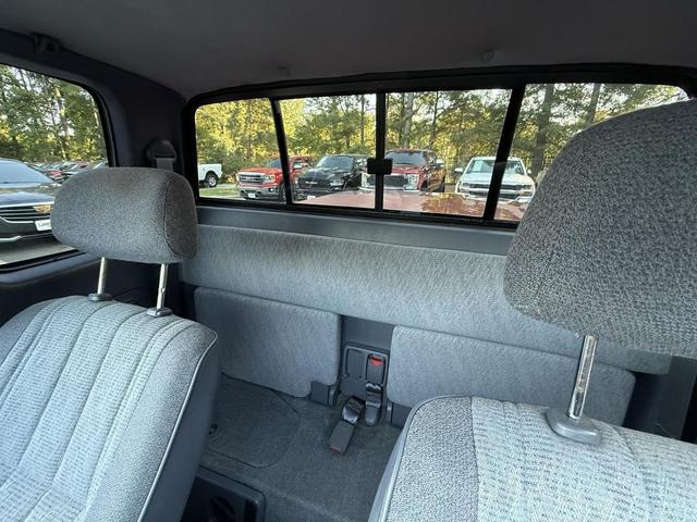 Photo of 1999 Red Toyota Tacoma