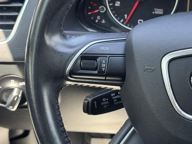 Photo of 2015 Silver Metallic Audi Q5