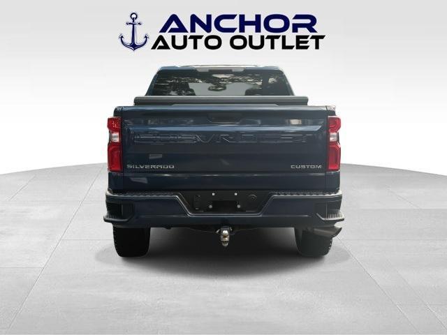 Photo of 2019 Northsky Blue Metallic Chevrolet Silverado 1500