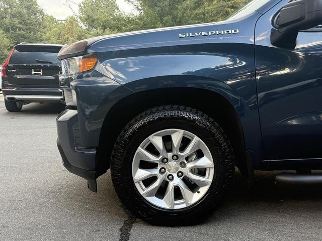 Photo of 2019 Northsky Blue Metallic Chevrolet Silverado 1500