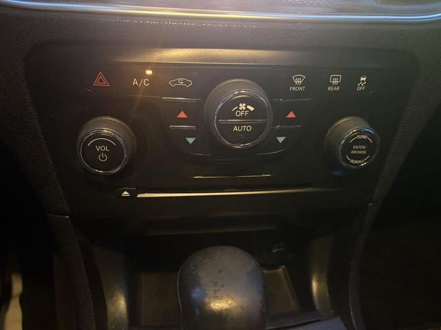 Photo of 2014 Pitch Black Dodge Charger
